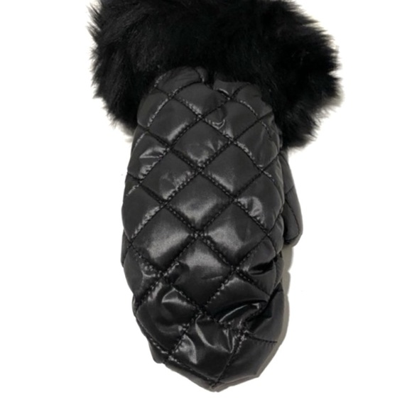 UGG Black Quilted Shearling-Trim Touchscreen Mittens NWT - Picture 6 of 15